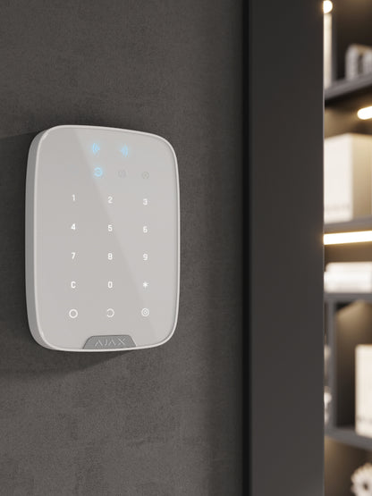Ajax KeyPad Plus - Svart